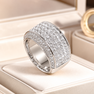 Anello Unisex con Zirconi Incastonati, Gioiello da Dito di Lusso alla Moda con Micro-Incastonatura - Product Image 2