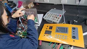 Probador de resistencia de contacto portátil, prueba de resistencia de contacto del disyuntor de circuito, 2 unidades - Product Image 6