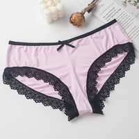 Culottes en satin élégantes à faible MOQ avec dentelle festonnée contrastante – Sous-vêtements doux pour cadeau d'anniversaire