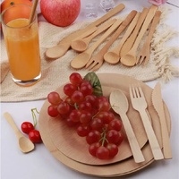 Assiettes jetables en bambou rondes et carrées 100% naturelles, écologiques et compostables pour les fêtes, les mariages et les événements de restauration