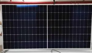 Panel Solar Monocristalino PERC de 10BB y 550W para Garaje, Comparación de Precios de Paneles Solares de 300W, 500W, 530W, 540W, 545W y 550W - Product Image 4