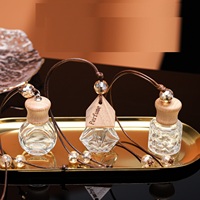 Bouteilles d'huile essentielle en verre transparent de 6ml 10ml avec diffuseur de roseau de parfum à bouchon à vis pour parfum de désodorisant de voiture suspendu