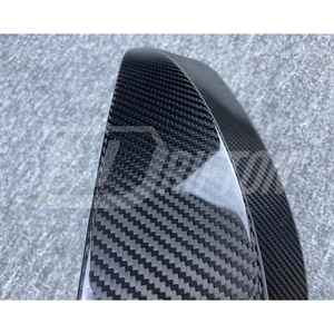 Ventilaciones laterales traseras de fibra de carbono seca para Porsche 911 992 Turbo S - Product Image 5