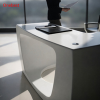 Bureau de direction en Corian Stone au design italien unique, blanc brillant, pour PDG et directeurs généraux