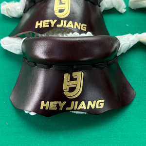 Juego <span class=keywords><strong>de</strong></span> Cojines Profesionales <span class=keywords><strong>de</strong></span> Cuero Genuino para Mesa <span class=keywords><strong>de</strong></span> <span class=keywords><strong>Billar</strong></span> y Snooker <span class=keywords><strong>de</strong></span> 9 pies, con <span class=keywords><strong>Bolas</strong></span> y Accesorios - Product Image 5