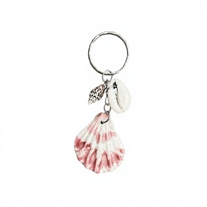 Llavero Artesanal de Concha Natural, Recuerdo de Playa, Anillo de Llaves Personalizado, Regalo Promocional, Proveedor Mayorista de Artesanía con Conchas - Product Image 1