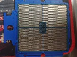 Processeur serveur CPU 9655 96 cœurs 2,6 GHz 384 Mo de cache SP5 360 W - Product Image 2