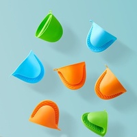 Vente en gros Poignées de pincement en silicone écologiques pour la cuisine Mitaines de four Manique pour la cuisson Accessoires de cuisine riches en fonctionnalités