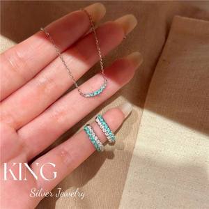 Conjunto de Joyería King Silver: Collar, Anillo y Pendientes con Diseño de Doble Espiral, de Moda para Fiestas, en Aleación de Zinc con Engaste de Canal - Product Image 2