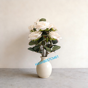 Ramo de Rosas Blancas Artificiales Premium, 9 Flores con Hojas y Espinas, Ramo de Rosas Artificiales para Bodas, Eventos, Ramos y Decoración del Hogar - Product Image 1