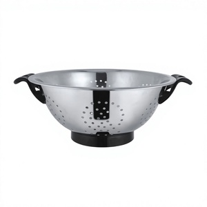 Ensemble de passoire et passoire de cuisine multifonction en acier inoxydable avec poinçonnage carré et poignée en plastique pour fruits et légumes - Product Image 1
