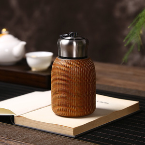 Reed Bamboo Woven Thermos Flask Stainless Steel Lid Portable Travel Tea Bottle Insulated 12 24 Hours Round Shape - Product Image 2