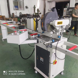 <span class=keywords><strong>Scie</strong></span> à tête unique de profil de fenêtre de <span class=keywords><strong>PVC</strong></span> et d'aluminium Machine de découpe à tête unique de <span class=keywords><strong>lame</strong></span> de 350mm - Product Image 3