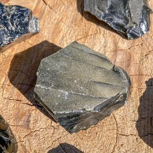 Pierres d'obsidienne dorée brutes en gros, cristal naturel brut pour la protection et l'énergie positive, pierre précieuse de guérison pour la décoration intérieure - Product Image 2