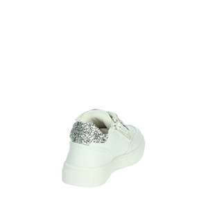 Zapatillas Deportivas Balducci para Niña, Blancas con Estrella Plateada Brillante y Tacón Grueso - Product Image 3
