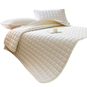Surmatelas en polyester doux matelassé respirant antidérapant lavable pour la maison, l'hôtel, le dortoir - Product Image 5