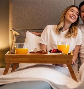 Kahvaltı tepsisi bambu yatak tepsisi yatak ve masa tepsisi katlanır bacaklar Laptop standı ve kolu - Product Image 5