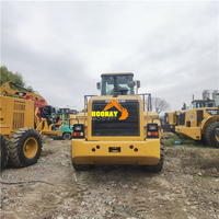 Chargeuse sur chenilles Cat 950H d'occasion de 6 tonnes, modèle 2024, en excellent état, avec moteur, prix réduit, best-seller