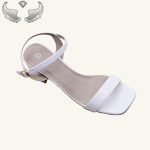 Sandales à talons hauts pour femmes, tendance et élégantes, nouvelle conception estivale, pour un usage décontracté, rehaussant la silhouette des femmes - Product Image 2