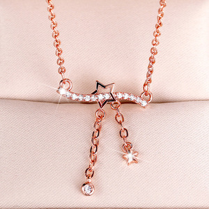 Collar con colgante de borla para mujer, elegante cadena de joyería para la clavícula - Product Image 3