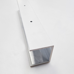 Perfil <span class=keywords><strong>de</strong></span> <span class=keywords><strong>Aluminio</strong></span> Serie 6000 T5 T6 en Forma <span class=keywords><strong>de</strong></span> U con Recubrimiento <span class=keywords><strong>de</strong></span> Polvo Blanco en un Lado y Acabado Mate en el Otro - Product Image 4
