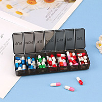 Vente en gros d'usine, boîte à pilules en plastique rectangulaire de qualité supérieure, noire et blanche, à 7 compartiments, pour 7 jours, avec date et logo personnalisé
