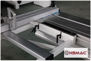 Hot Bán Độ Chính Xác Cao Ngang Trượt Bảng <span class=keywords><strong>Saw</strong></span> 1600Mm 2800Mm 3200Mm Gỗ Cắt Bảng Điều Chỉnh <span class=keywords><strong>Saw</strong></span> Với Động Cơ Cốt Lõi Cho Phòng Cửa - Product Image 5