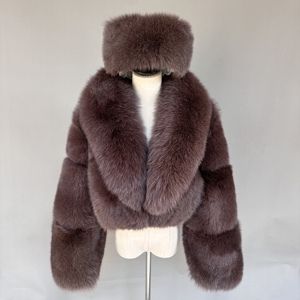 <span class=keywords><strong>Cappotto</strong></span> in <span class=keywords><strong>Pelliccia</strong></span> di Volpe <span class=keywords><strong>Marrone</strong></span> con Ampi Revers <span class=keywords><strong>Cappotto</strong></span> Invernale da Donna con Fascia per Capelli Stile Elegante da Signora - Product Image 5