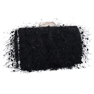 Bolso de mano con borlas grandes para mujer, elegante bolso de noche para cóctel, bandolera para vestido de novia, fiesta, o uso diario. - Product Image 4