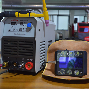 Soudeuse <span class=keywords><strong>TIG</strong></span> à courant continu KENDE <span class=keywords><strong>Smart</strong></span> Control IGBT Inverter avec moteur à courant continu, nouvelle soudeuse à froid en acier inoxydable <span class=keywords><strong>TIG</strong></span> 200C - Product Image 4