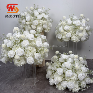 Décoration de centre de table de mariage lisse, bouquet de fleurs ivoire, urne, arrangement floral - Product Image 5