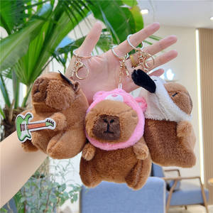 Nuevo sombrero de perro maestro Capibara, bolsa de juguete de peluche, colgante en línea, llavero de muñeca roja - Product Image 2