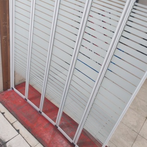 <span class=keywords><strong>Mampara</strong></span> de Ducha Contemporánea <span class=keywords><strong>con</strong></span> Bisagras para Bañera, Marco de Aleación de Aluminio Negro Mate y Vidrio Transparente para Apartamentos - Product Image 4