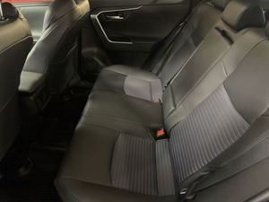 <span class=keywords><strong>Toyota</strong></span> <span class=keywords><strong>RAV</strong></span>_<span class=keywords><strong>4</strong></span> Hybrid XLE SUV d'occasion - Product Image 4