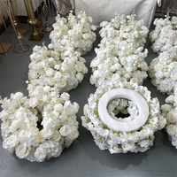 Couronne de fleurs artificielles blanches GreenLife en forme de cercle pour base de chandelier, centre de table floral pour décoration de mariage