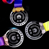 Médaille de cristal personnalisée cadeaux promotionnels souvenir sport football football verre trophée de cristal prix trophées médailles Plaques artisanat