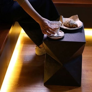 Mobilier d'extérieur Mobilier <span class=keywords><strong>scandinave</strong></span> Salon carré Table d'appoint en ciment Table basse <span class=keywords><strong>Petite</strong></span> table avec bords géométriques - Product Image 4