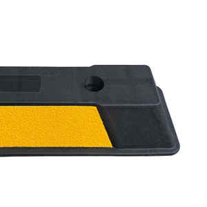 ขอบยางสีดำสำหรับงานหนักมีแถบสะท้อนแสงสีเหลืองบล็อกจอดรถเป้าหมายและตัวหยุดล้อ - Product Image 4