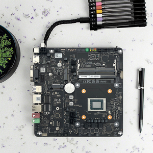 Carte mère AIO 5 8645HS prenant en charge la mémoire DDR5, double affichage HD VGA, design compact pour PC tout-en-un, carte mère AIO R5 8645HS - Product Image 4