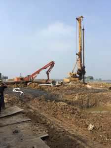 เครื่องขุดเจาะแบบโรตารี่แบบใช้แล้วเครื่องจักรก่อสร้างพลังงานที่แข็งแรง BG25C สภาพการทำงานที่ดี - Product Image 4