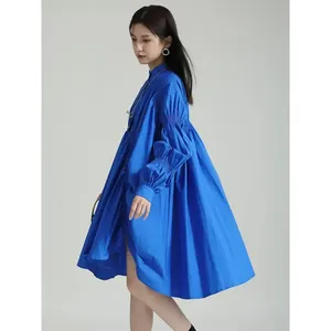 Robe chemise plissée à manches longues Hotaru - Bleu - Product Image 6