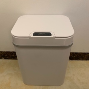 household living room kitchen toilet creative automatic electric waste bin with cover Intelligent dustbin inductive