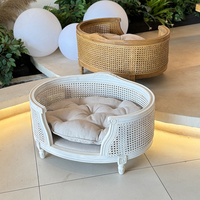 Lit pour chien et chat de petite taille, style célébrité internet, en rotin/osier écologique, canapé-lit, design solide, rétro, classique, avec coussin surélevé, type grotte en carton