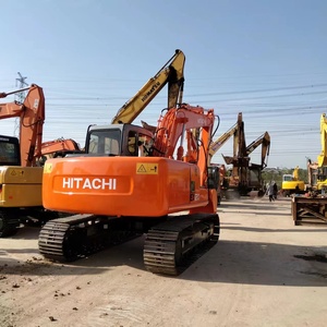 Excavadora HITACHI EX120-5 de segunda mano, modelo popular de 2018, de alta calidad, con motor, modelo popular, económica y fácil de usar, en venta. - Product Image 1