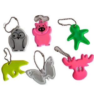 Llaveros de Seguridad Reflectantes de PVC, Colgante 3D con Diseño Irrompible e Impresión Personalizada para Bolsos, Alta Visibilidad y Seguridad - Product Image 4