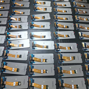 Pantallas Táctiles Digitalizadoras de Alta Calidad de Diferentes Marcas, Repuestos Completos para Teléfonos Móviles LCD TFT/OLED con 2 Años de Garantía - Product Image 5