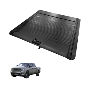 Cubierta Retráctil Impermeable de Aleación para Caja de Camioneta Dodge Ram 1500, Plegable Manualmente, de Aluminio con Cierres a Presión - Product Image 1