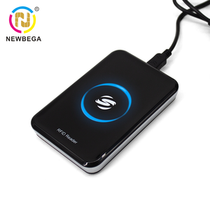 Умный <span class=keywords><strong>USB</strong></span>-считыватель карт контроля доступа 13,56 МГц RFID из АБС-пластика, бесконтактный интерфейс ISO 14443A, дальность считывания 0-8 см, настольный считыватель - Product Image 1