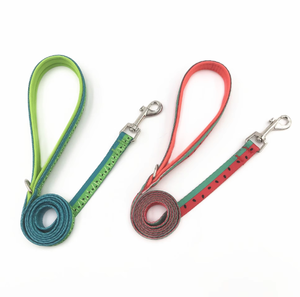 Juego de correa de accesorios de lujo para perros Correa de perro de plomo para exteriores con logotipo personalizado con impresión de sandía - Product Image 1