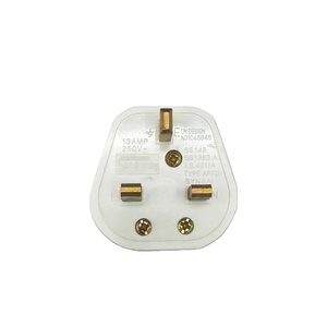 Enchufe británico de 13 A con 3 clavijas planas, enchufe eléctrico estándar británico con fusible - Product Image 2